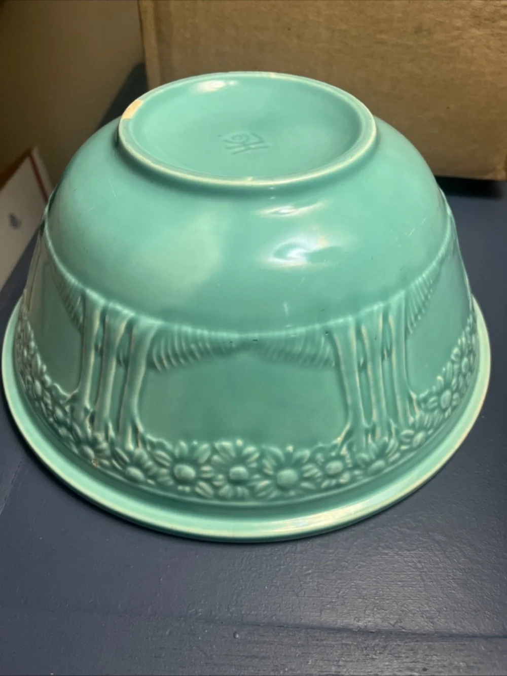 Vintage Homer Laughlin aqua/teal mixing bowl with Apple Tree pattern